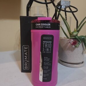 BrüMate Vivid Magenta Hopsulator